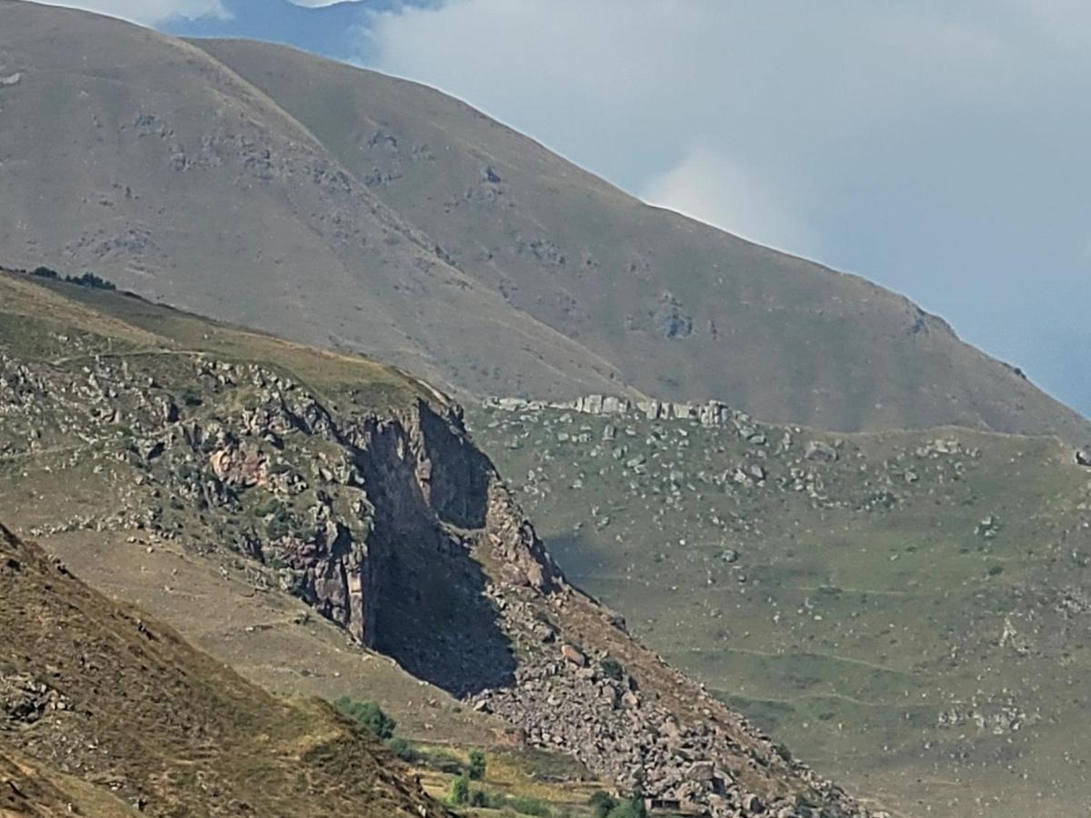 Mtisguli Cottages Kazbegi Kültér fotó